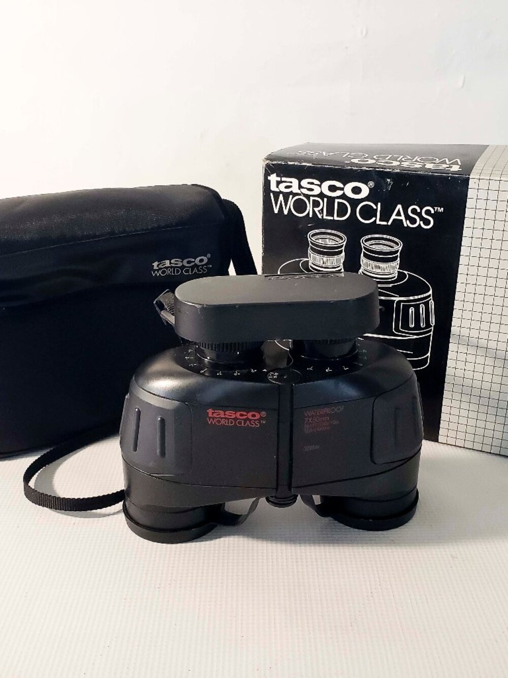 Tasco World Class Binoculars #322BW